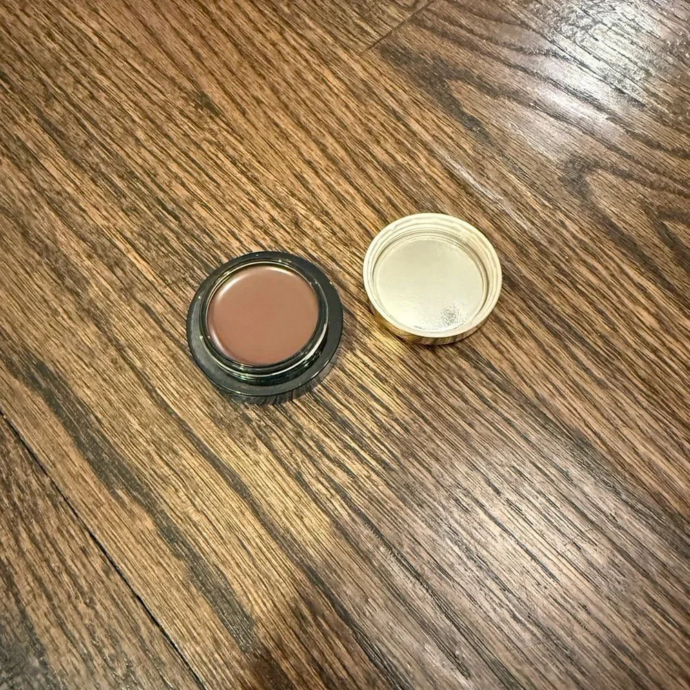 Merit Solo Shadow EYE COLOR in Brun